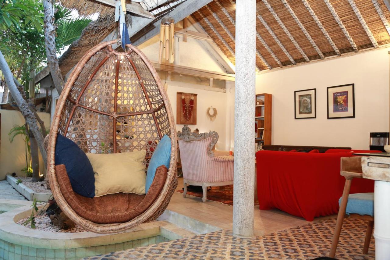 Villa Sentosa, Cheerful 3-Bedroom Villa With Pool Τζίλι Τραγουανγκάν Εξωτερικό φωτογραφία