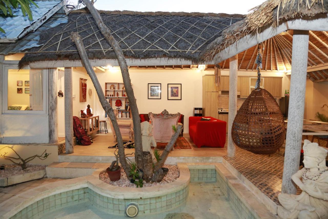 Villa Sentosa, Cheerful 3-Bedroom Villa With Pool Τζίλι Τραγουανγκάν Εξωτερικό φωτογραφία