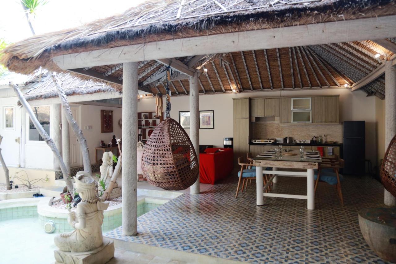 Villa Sentosa, Cheerful 3-Bedroom Villa With Pool Τζίλι Τραγουανγκάν Εξωτερικό φωτογραφία