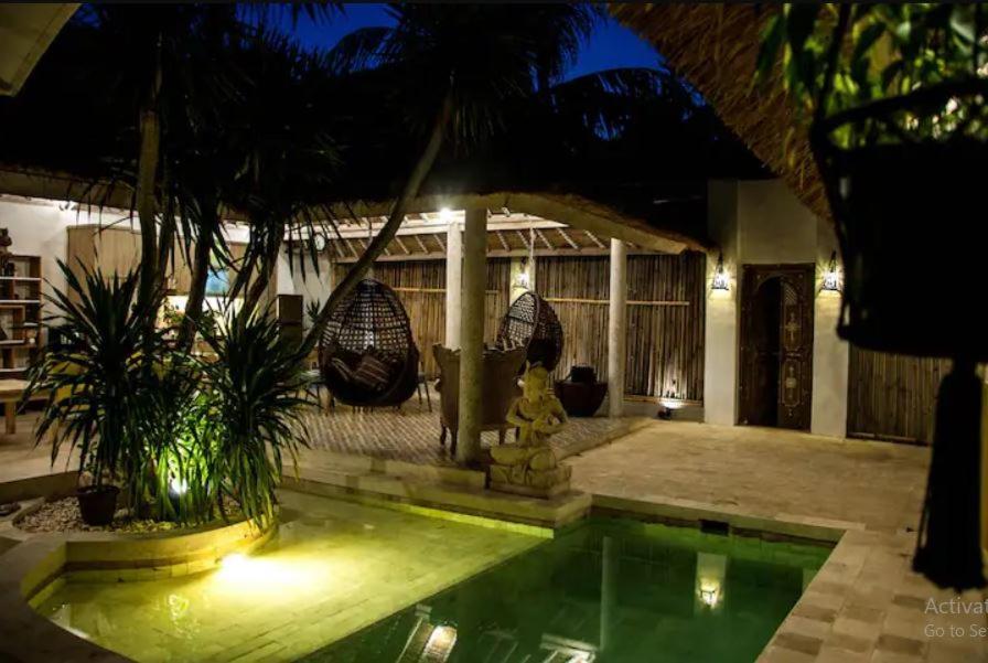 Villa Sentosa, Cheerful 3-Bedroom Villa With Pool Τζίλι Τραγουανγκάν Εξωτερικό φωτογραφία