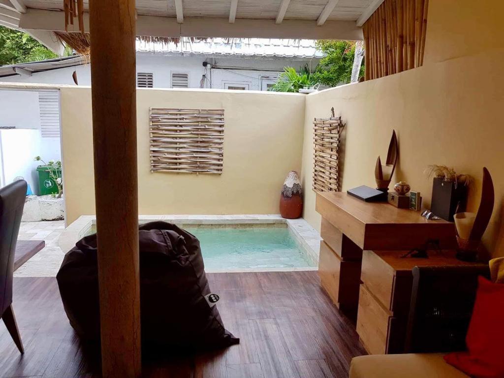 Villa Sentosa, Cheerful 3-Bedroom Villa With Pool Τζίλι Τραγουανγκάν Εξωτερικό φωτογραφία